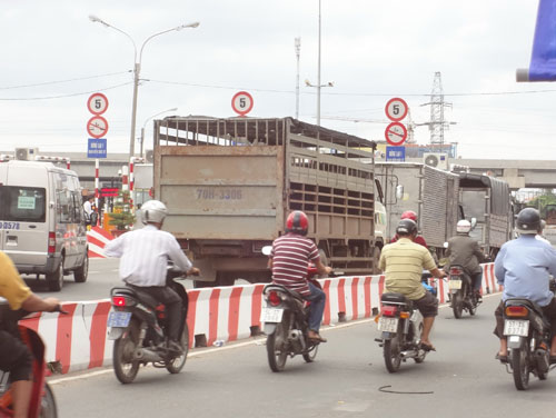 Không thu phí cầu Bình Triệu 1 từ 6 - 19 giờ hàng ngày