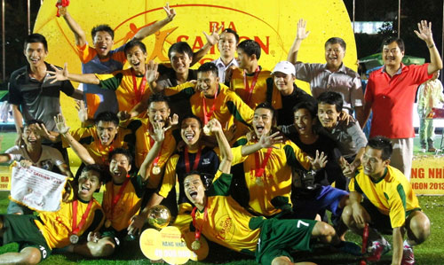 Hà Thăng FC và MVCorp  đại diện Hà Nội dự chung kết toàn quốc 