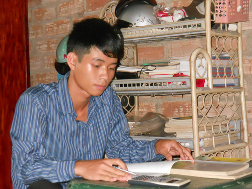 Thủ khoa Nguyễn Hữu Trí