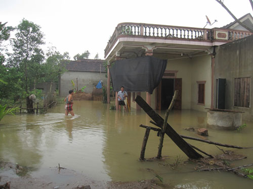 Hình ảnh hiện trường ngập lụt tại Hà Tĩnh 4