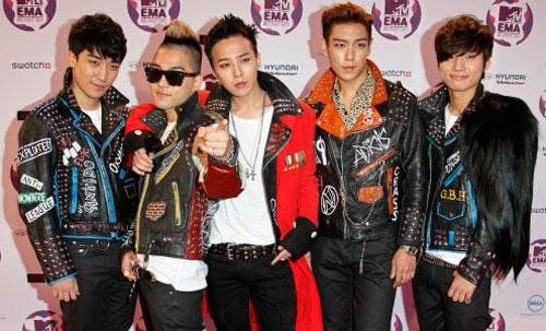 YG Entertainment mạnh tay kiện cư dân mạng