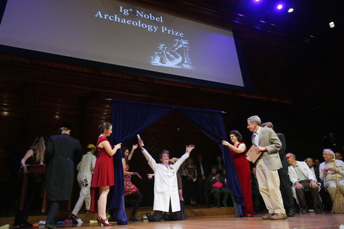 Nghiên cứu về ‘ma men’ đoạt giải Ig Nobel