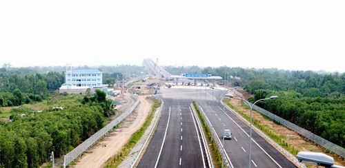 Đoạn đường cao tốc TP.HCM – Long Thành nhìn từ trên cao trước khi thông xe - 7