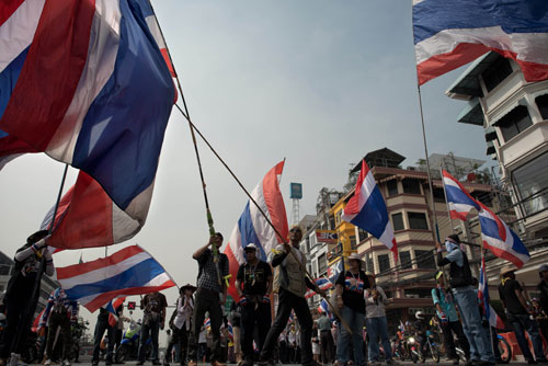 Phe biểu tình chống chỉnh phủ tại Bangkok ngày 7.1 - Ảnh: AFP