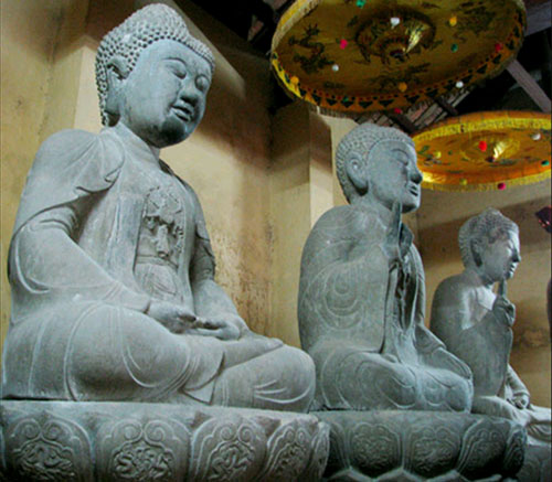 Bảo vật quốc gia - Kỳ 11: Ba pho tượng đá chùa Linh Ứng
