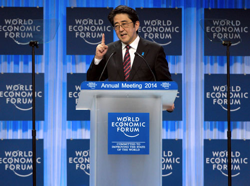 Thủ tướng Shinzo Abe phát biểu tại Davos vào hôm qua - Ảnh: AFP