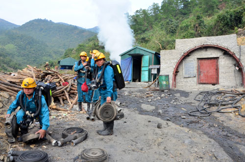 Cháy lò than ở Quảng Ninh có thể do khí metan