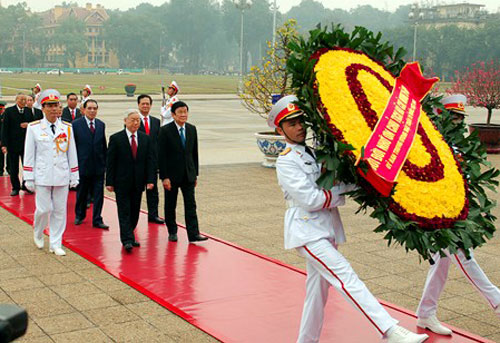 Lãnh đạo Đảng, Nhà nước viếng Chủ tịch Hồ Chí Minh 2