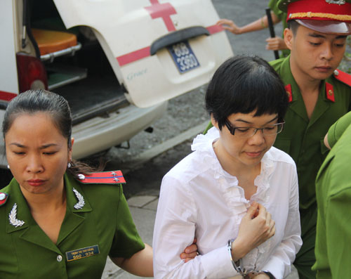 Xét xử đại án Huỳnh Thị Huyền Như: Viện giữ nguyên quan điểm 