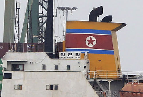 Triều Tiên đồng ý trả tiền phạt tàu chở vũ khí lậu
