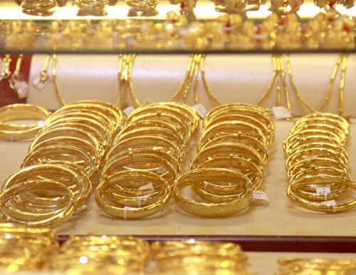 Giá vàng tăng lên mức 35,57 triệu đồng/lượng