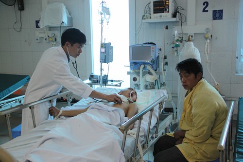 Bệnh nhân Chang A Thành đã tỉnh và tự thở được mà không cần máy hỗ trợ