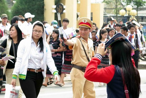 Sôi động chương trinh tư vấn mùa thi tại Quảng Nam 8