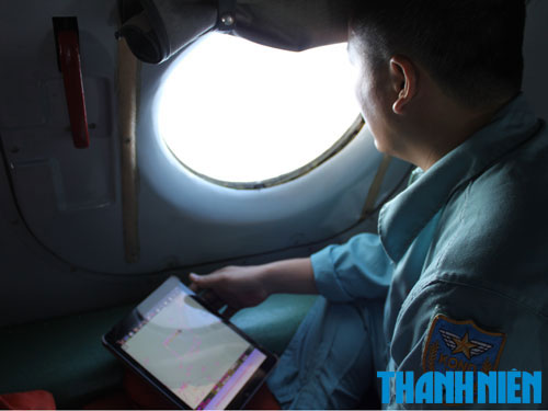 Nhiều người trong đội bay sử dụng ipad có cái phần mềm Air Navigation Pro để cập nhật thông tin