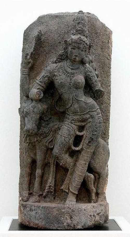 Tượng thần Shiva bán nam bán nữ Ardhanariswara tại Bảo tàng Nghệ thuật New South Wales - Ảnh: AGNSW
