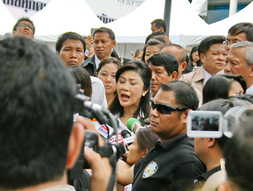 Bà Yingluck còn lưỡng lự chuyện ứng cử vì "nặng lòng" chuyện gạo - Ảnh: Minh Quang