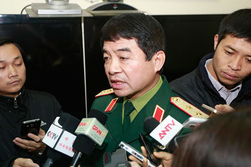 Trung tướng Võ Văn Tuấn: Máy bay, tàu hải quân vẫn tìm kiếm bình thường