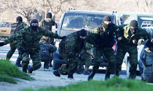 Ukraine rút quân khỏi Crimea, Moldova lo lắng