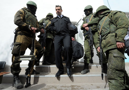 Lực lượng Crimea bắt Tư lệnh Hải quân Ukraine