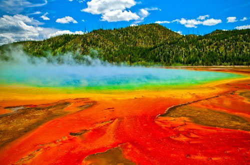 Siêu núi lửa Yellowstone đang giẫy chết?