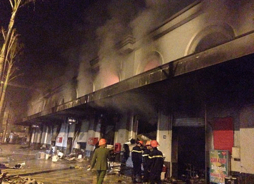 Cháy chợ Phố Hiến, thiệt hại cả trăm tỉ đồng 3