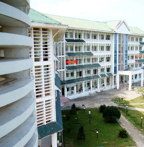  Đại học Quảng Nam 