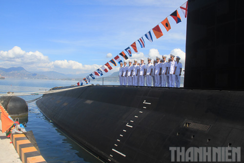 Lệ Thượng Cờ cấp nhà nước và ra mắt Lữ đoàn tàu ngầm 189 hải quân 3