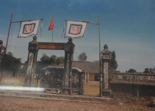 Đình làng Phú Xuân xưa 