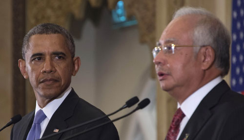 Tổng thống Obama và Thủ tướng Najib Razak dự họp báo chung ngày 27.4 - Ảnh: AFP