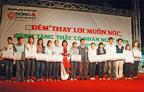 ĐH Đông Á Đà Nẵng: Nhiều cơ hội, quyền lợi hơn cho thí sinh