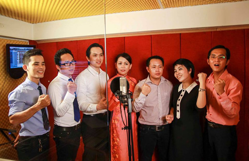 Những diễn giả hàng đầu VN hát 'Tự nguyện' d