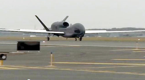 UAV hiện đại nhất của Mỹ đến Nhật
