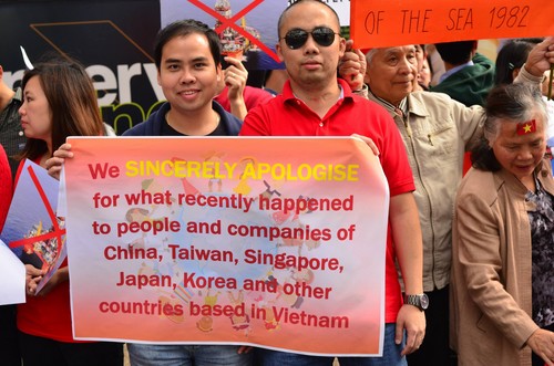 Du học sinh và kiều bào tại Sydney biểu tình phản đối Trung Quốc  13