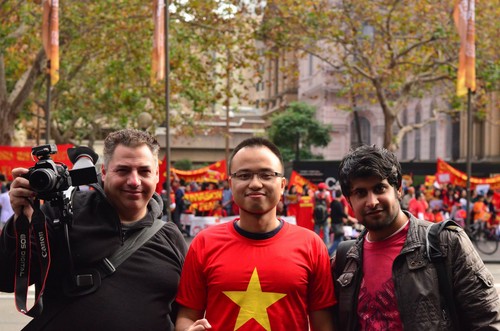 Du học sinh và kiều bào tại Sydney biểu tình phản đối Trung Quốc  21