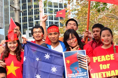 Du học sinh và kiều bào tại Sydney biểu tình phản đối Trung Quốc  6
