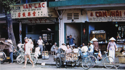 Một tiệm nước của người Hoa tại Sài Gòn thập niên 1960 - ẢNH: T.L 