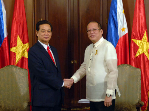 Việt Nam - Philippines yêu cầu Trung Quốc chấm dứt xâm phạm ở biển Đông
