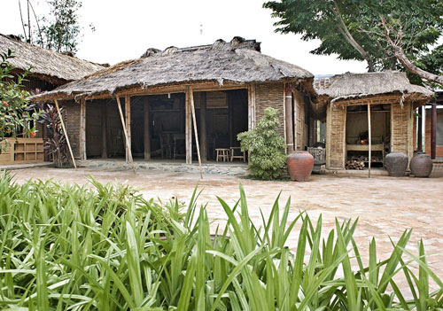 Thăm Bảo tàng kiến trúc nhà cổ Việt