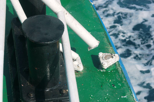 Sửa chữa tàu cảnh sát biển 2013 do bị tàu TQ đâm thẳng 6