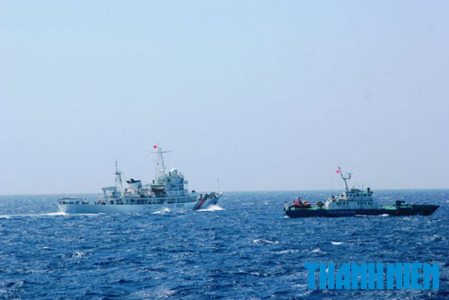 Tàu Trung Quốc hung hăng khiêu khích, máy bay do thám lượn sát tàu Việt Nam 1