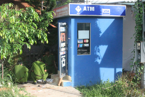 3 máy ATM tại Phú Quốc bị trộm đột nhập 2