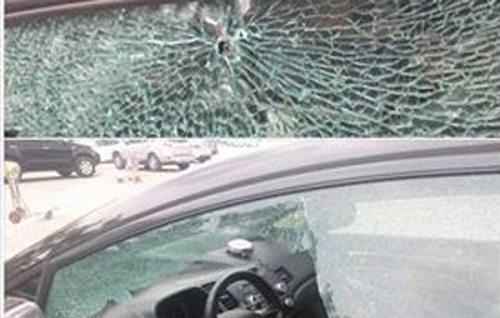 Khẩn trương xác minh thông tin xe ô tô bị bắn vỡ kính trên đường cao tốc