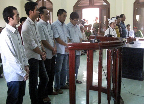 Các bị cáo tại phiên tòa phúc thẩm ngày 9.7.2014