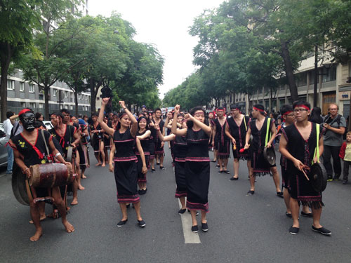 Việt Nam tham dự lễ hội Carnaval Nhiệt đới tại Paris 12