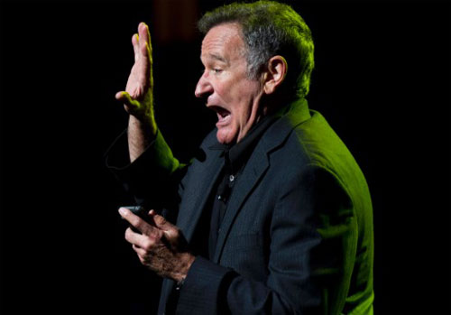 Robin Williams trong một chương trình biểu diễn từ thiện tại New York năm 2012  - Ảnh: CNN