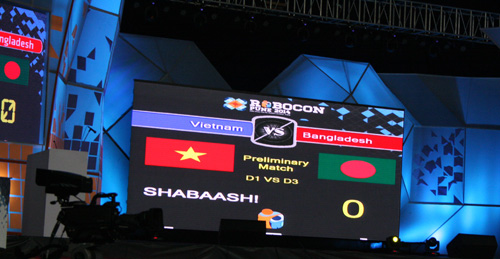 Việt Nam Thắng Bangladesh giành quyền vào tứ kết 2
