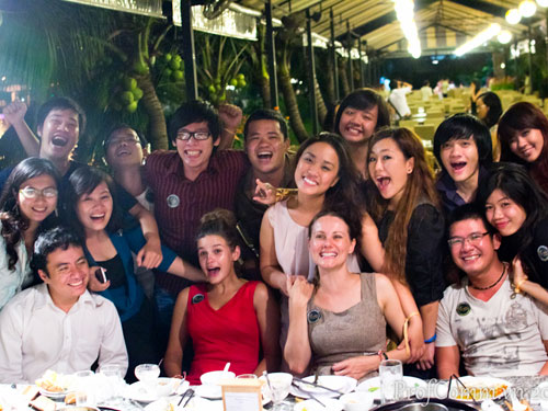 Cựu sinh viên RMIT mang văn hóa Việt đến bạn bè thế giới