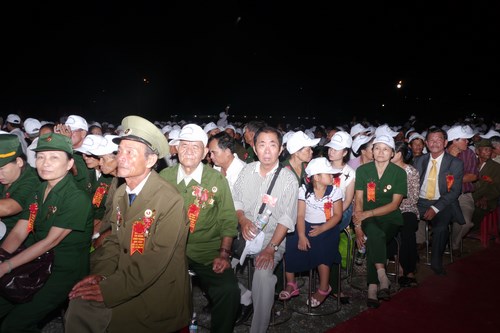 Đông đảo cựu chiến binh, người dân tham dự lễ kỷ niệm