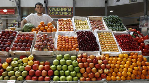 Ăn trái cây càng nhiều càng giảm nguy cơ bệnh tim và đột quỵ - Ảnh: Reuters