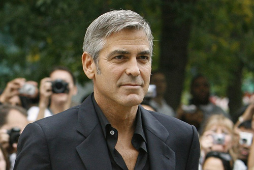 George Clooney nổi tiếng với khả năng làm những phim vừa mang tính thương mại vừa đậm tính nghệ thuật - Ảnh: Reuters